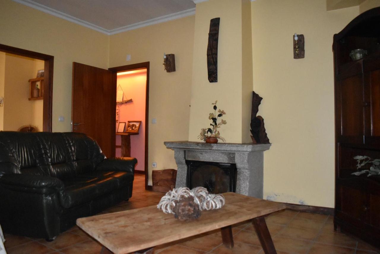 Melo Casa Na Serra Da Estrela מראה חיצוני תמונה